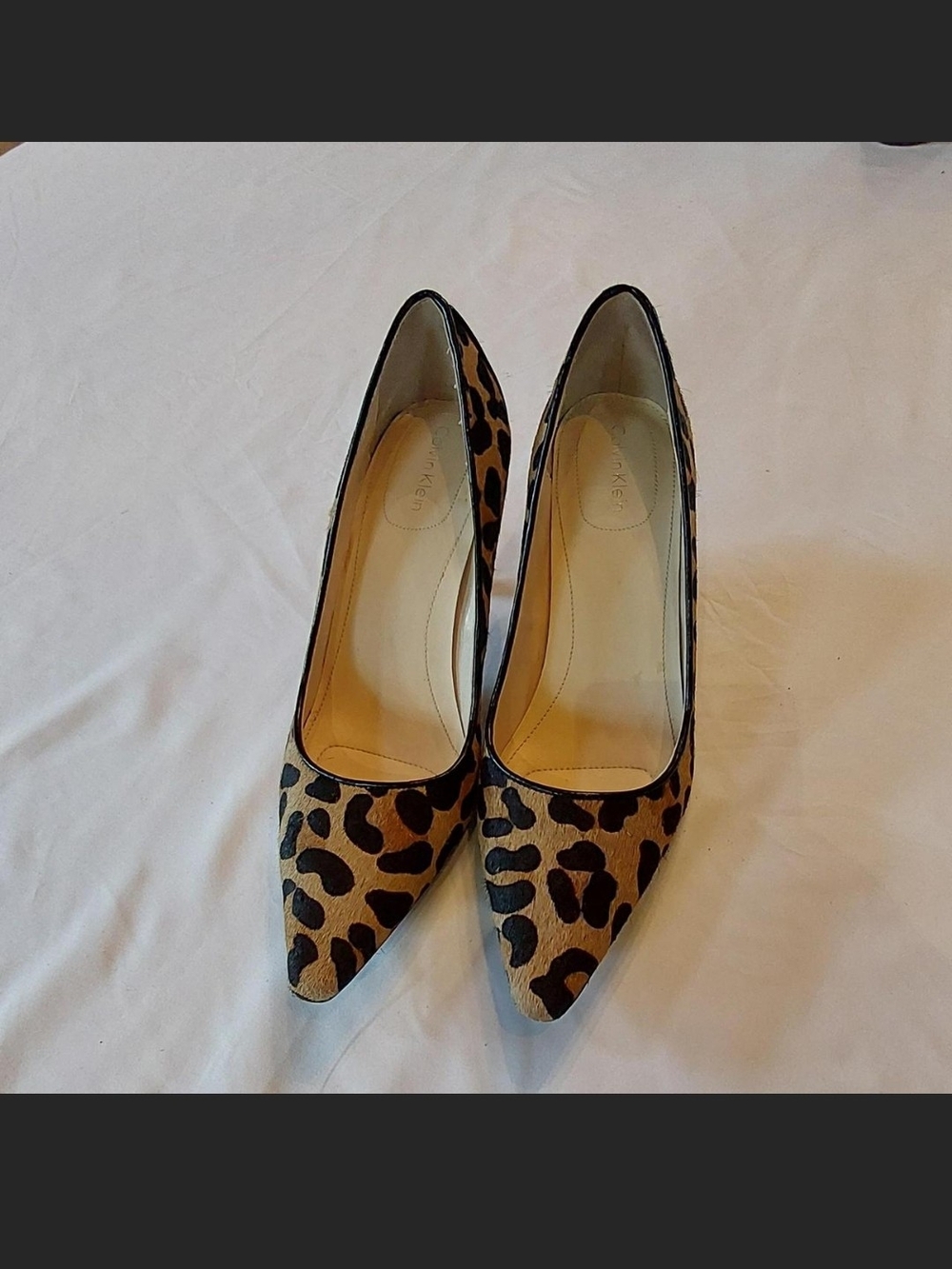 Calvin Klein Dolly Leopard Calf Hair Pointed Toe Pumps E3707 Sz 6.5 - Picture 2 of 7